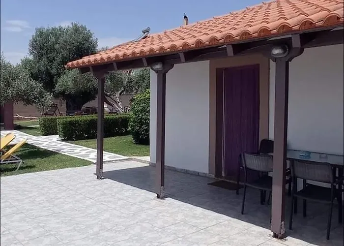 Makris Studios Γιάλτρα
