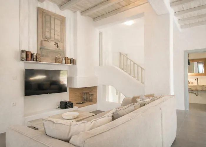 Aelia Paros Beachfront Villas