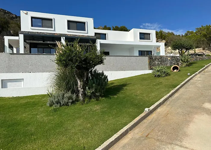 Villa Daniela & Apartments