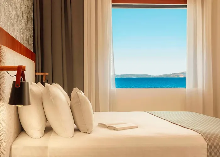 Zeus Essence Ramada By Wyndham Athens Hotel Mati