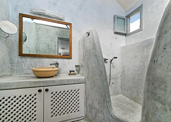 Caldera Cliff Illusion Aparthotel Fira 