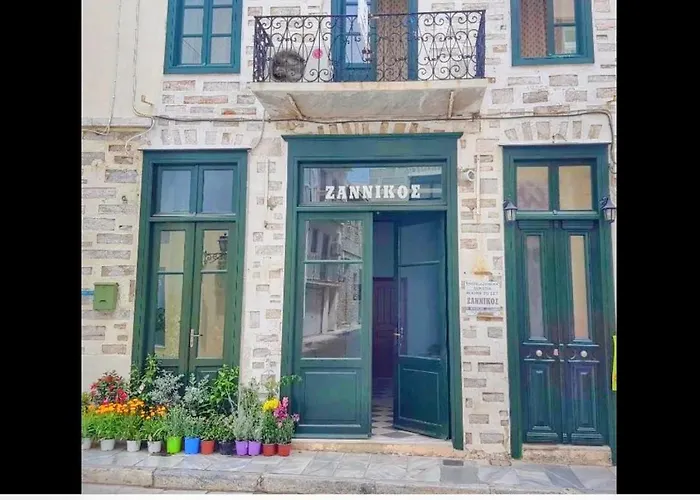 Zannikos Rooms