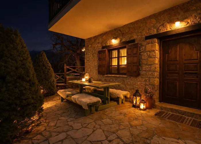 Petrino Lodge Stone Mountain Retreat