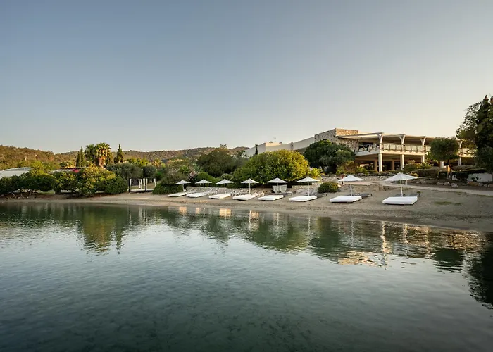 Hydra Beach Resort Θερμησία