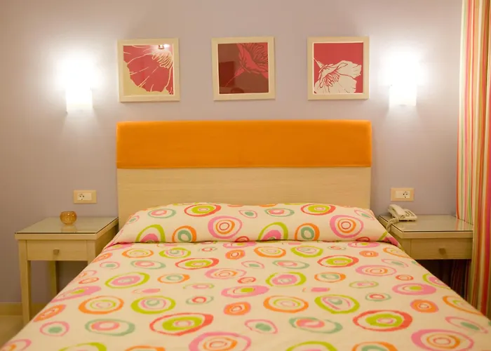 Amaryllis Apartments