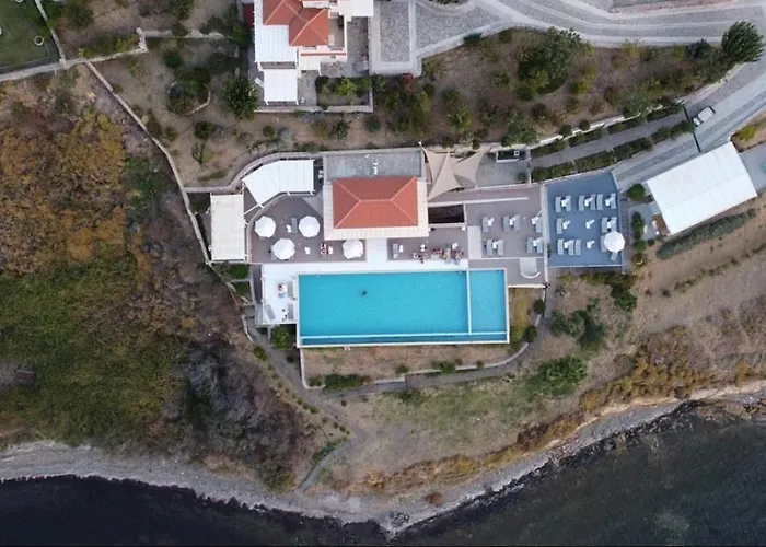 Birds Bay Resort