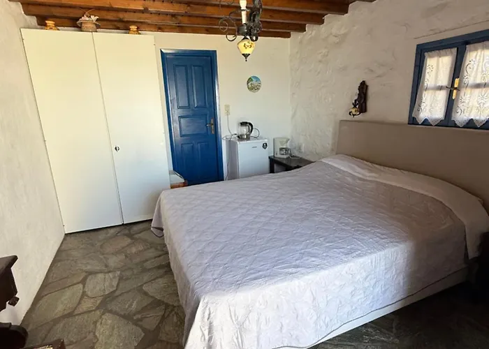 Villas Kalafatis Apartments