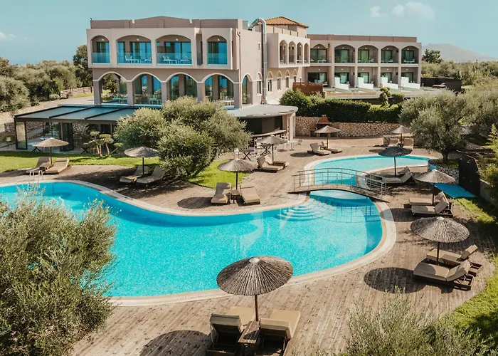 Elegance Luxury Executive Suites - Adults Only