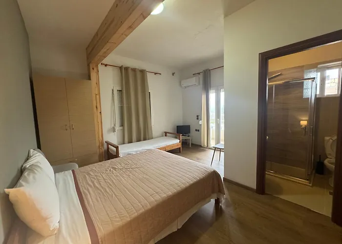 Molos Beach Rooms