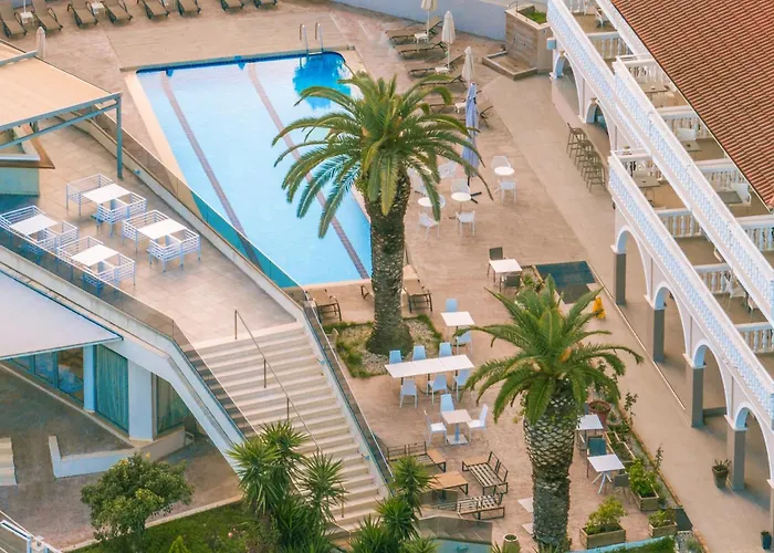 Karras Grande Resort Plános