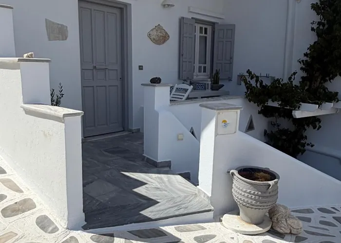 Studios Eleni I