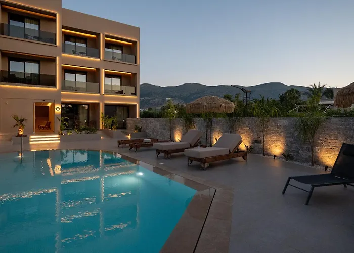 Stella Maria Hotel & Suites