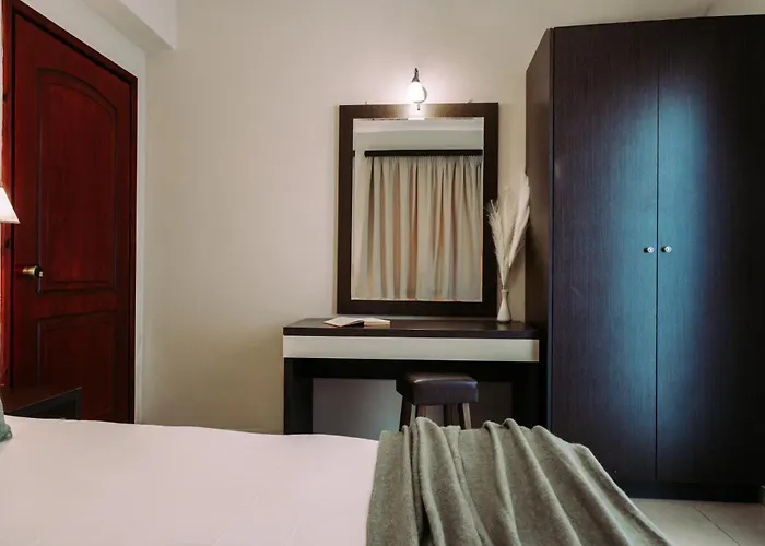 Porto Planos Beach Hotel