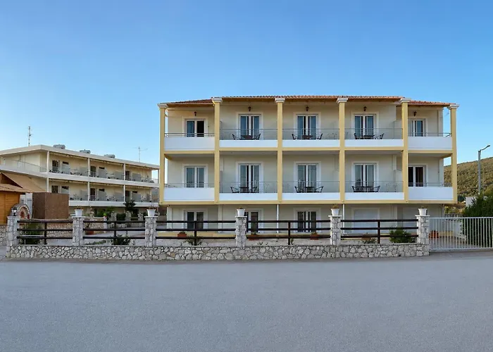 Zoom Beach Hotel