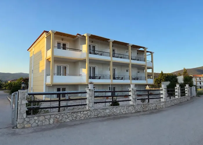 Zoom Beach Hotel