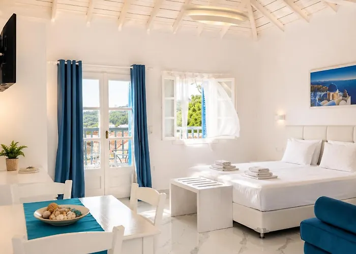 Limnionas Bay Village