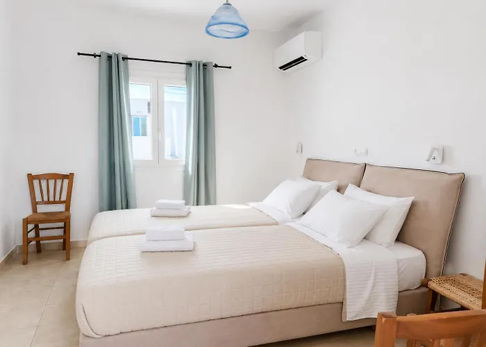 Argo Rooms Antiparos