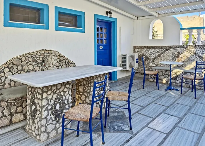 Stavros Beachfront Domes By Booking Kottas