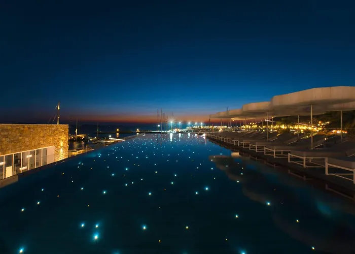 Mykonos Riviera Hotel & Spa, A Member Of Small Luxury Hotels Of The World Tourlos