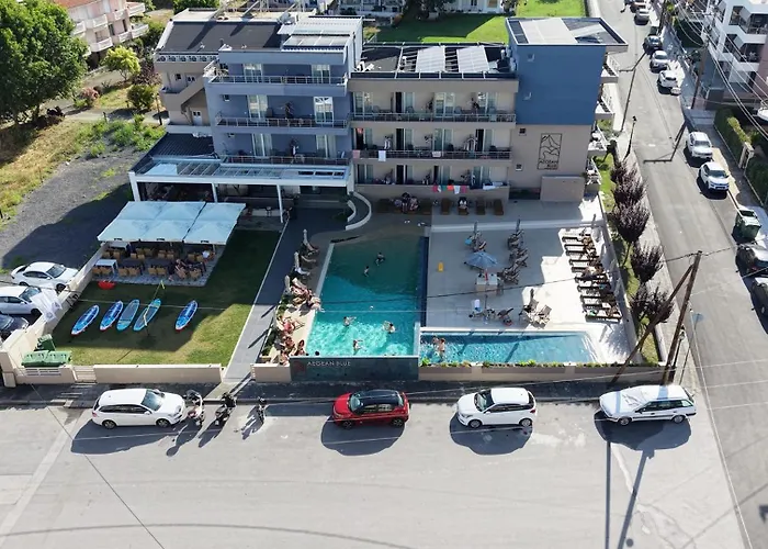 Aegean Blue Apartments & Suites