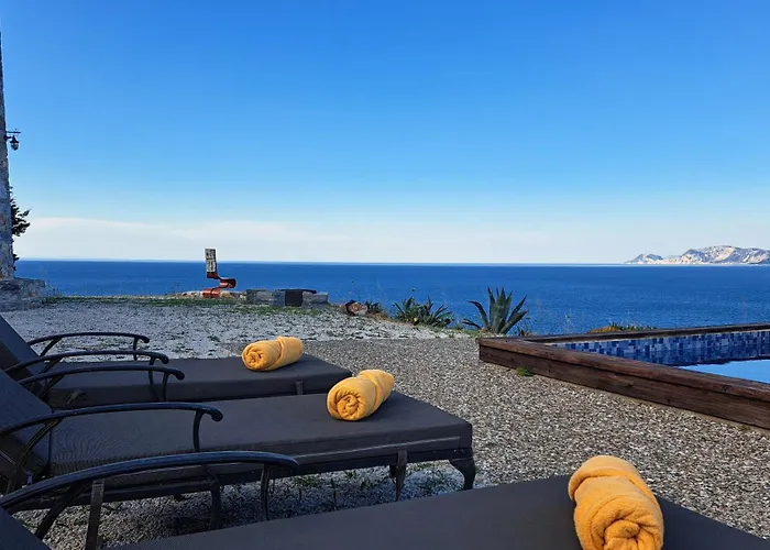 Sirens s Pyrgos - Infinity Sea Views
