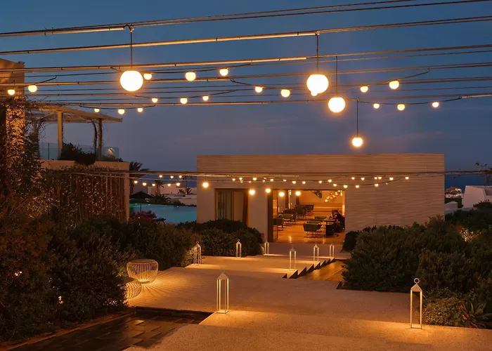 Nous Santorini, A Member Of Design Hotels Μεσαριά