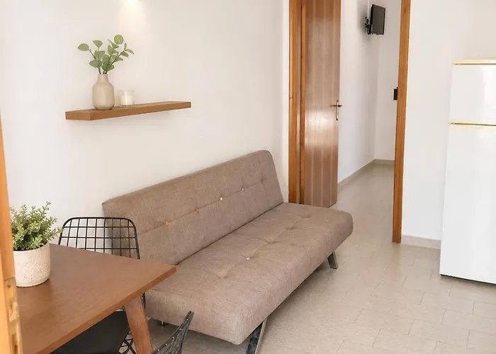 Filoxenia By Evita'S Resort Πόρος