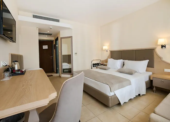 Cronwell Platamon Resort All-Inclusive
