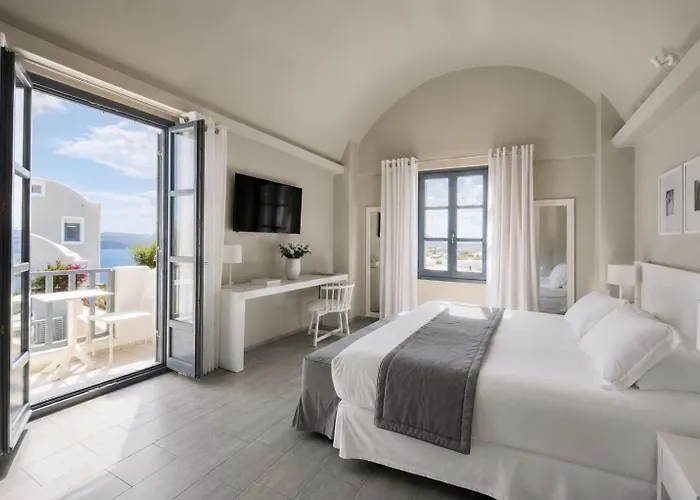 Acroterra Rosa Luxury Suites & Spa Akrotírion