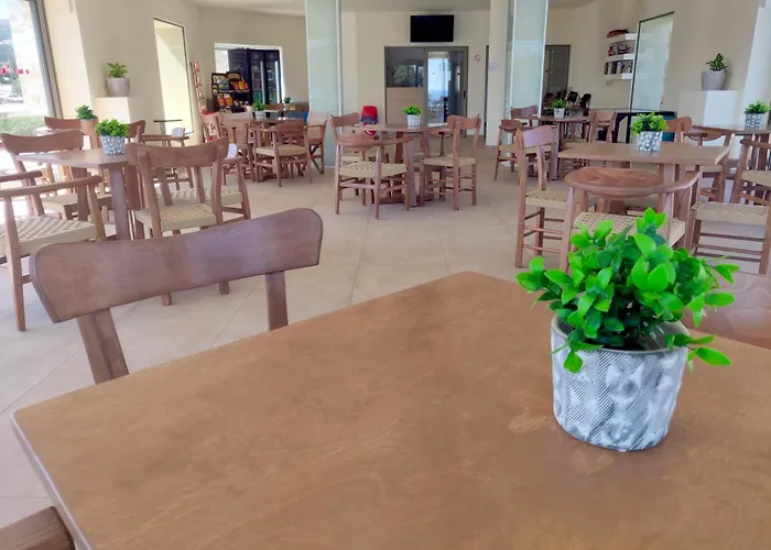 Viglia Beach Apartments