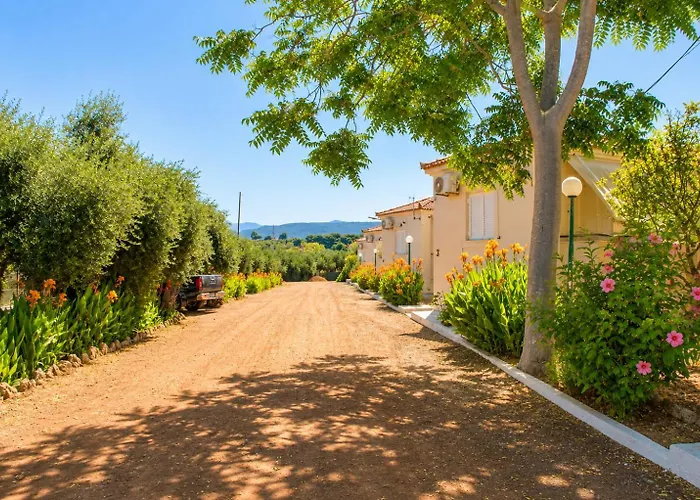 Lagouvardos Beach s
