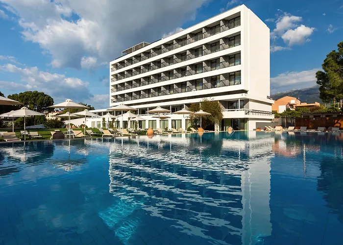 Airotel Achaia Beach