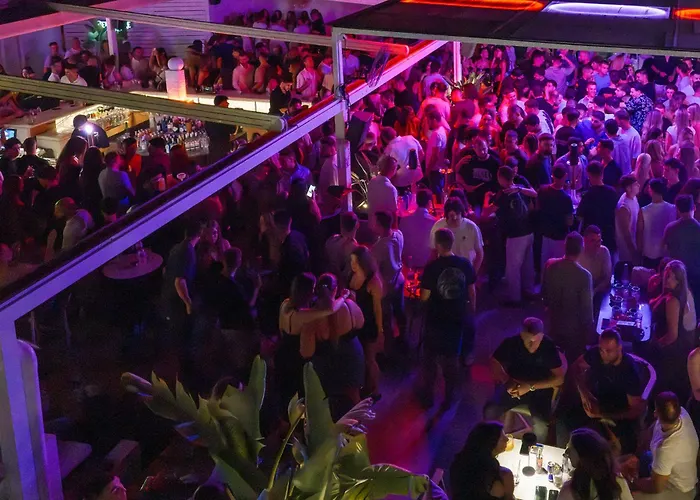 Kasta Beach Hotel Οφρύνιο