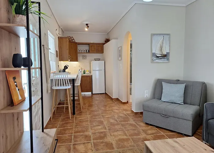 Luxury Apartments Kanali