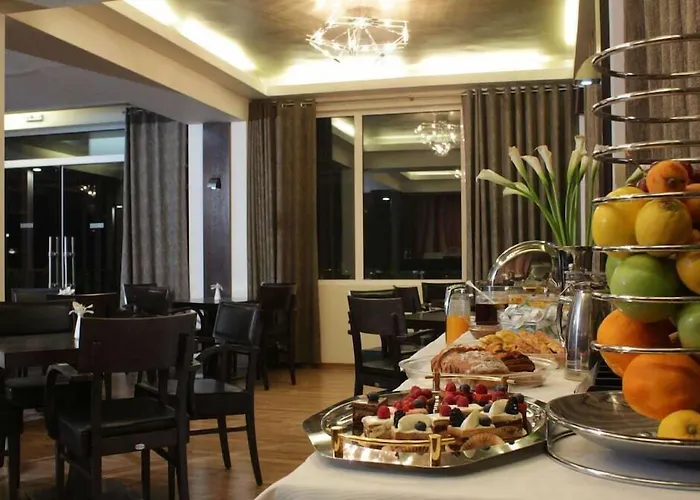 Galaxy Art Hotel