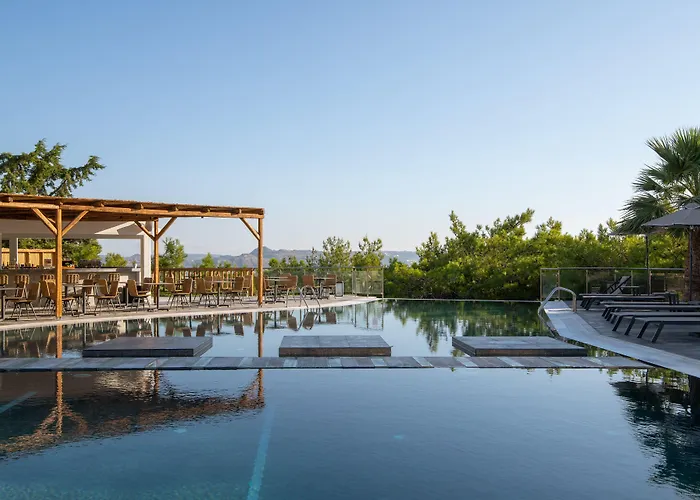 Atalanti Boutique Hotel - Adults Only Φαληράκι
