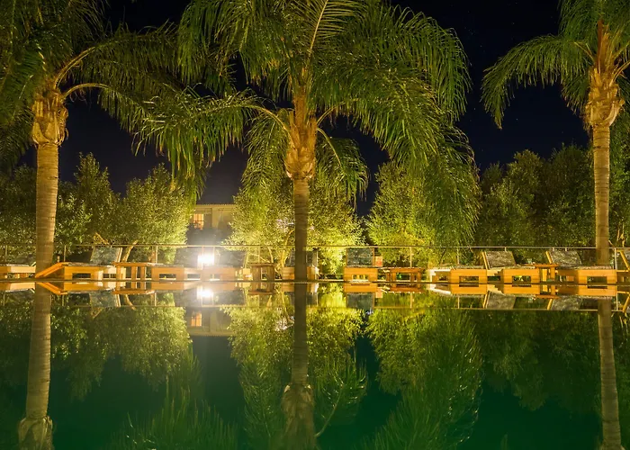 Zoe Seaside Resort Γιάλοβα