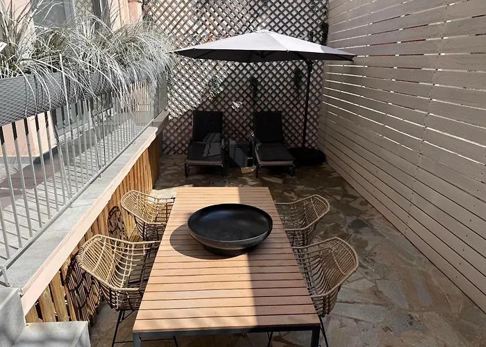Lepanto Luxury Apartments Gf