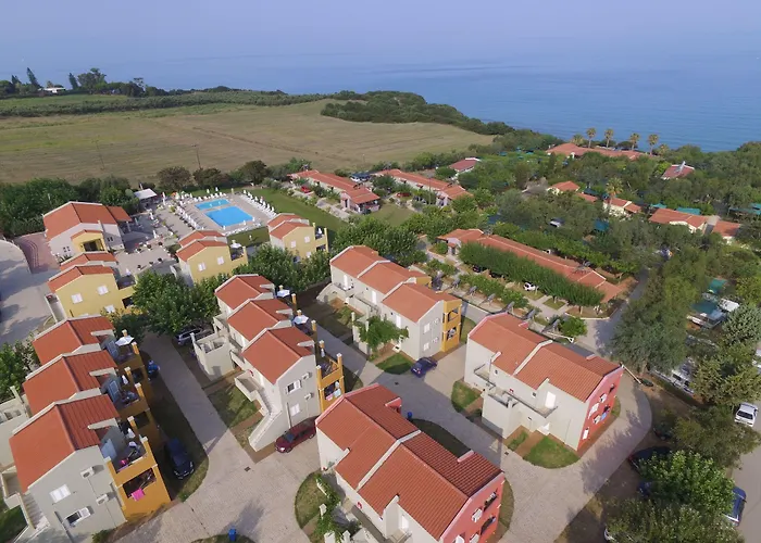 Fournia Village