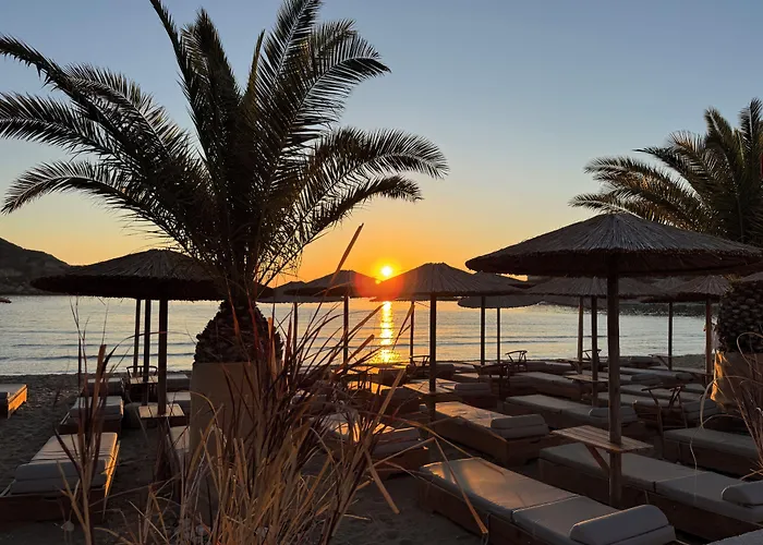 Blue Harmony Hotel Κίνι