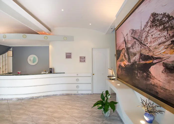 Hotel Syros Atlantis Vári