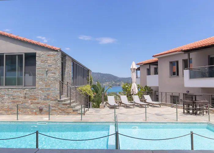 Ntinas Filoxenia Hotel&Spa