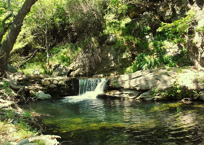 Onar Andros Ξενοδοχείο Άχλα