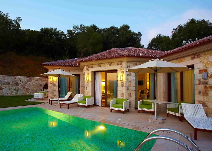 Salvator Villas & Spa Hotel