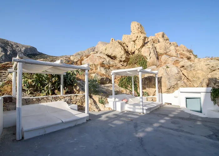 Iris Boutique Hotel