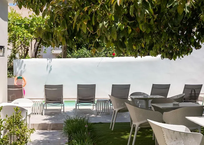 Epavli Boutique