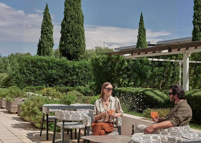 Sofitel Athens Airport Ξενοδοχείο Σπάτα