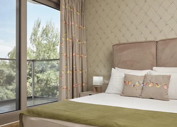 Koukounaria Hotel & Suites Alykes 