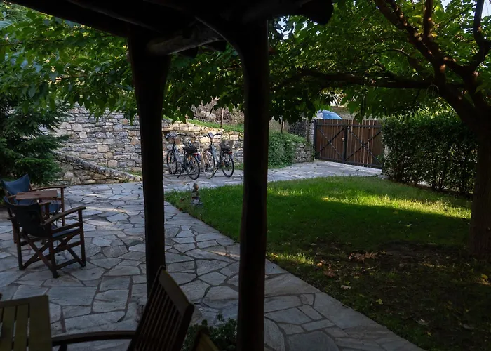 Archontiko Michael Pelion Aparthotel Βυζίτσα