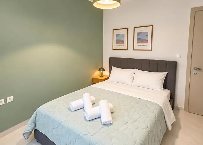 Modern Luxury Suite